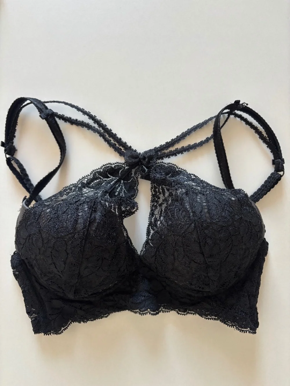 Bra - Picture 1 of 7